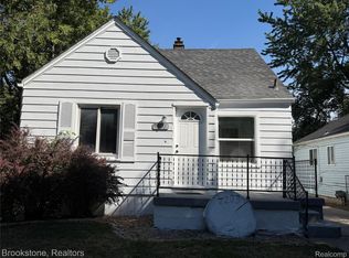 7203 Orchard Ave, Warren, MI 48091