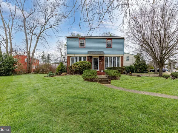 2657 Manall Ave, Pennsauken, NJ 08109