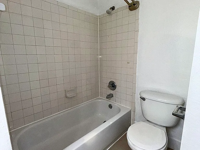 4626 San Jacinto St #D — Photo 14