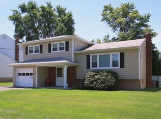 2458 Ogden Rd, Union, NJ 07083