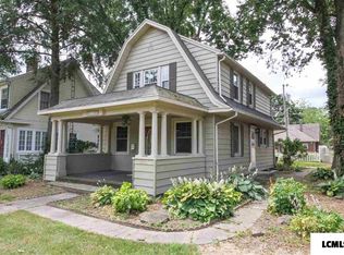 1005 Tremont St, Lincoln, IL 62656