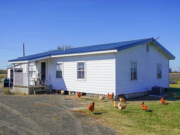 4th image of 1777 State Highway 185 N