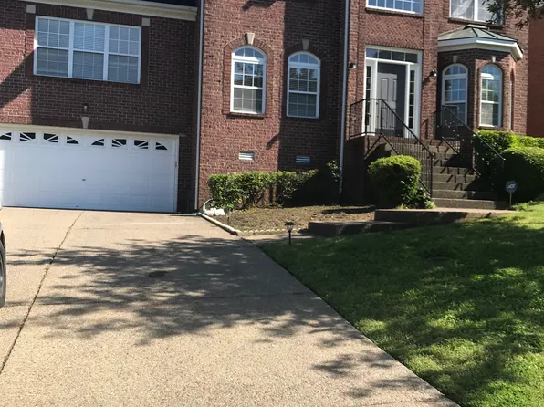 107 Chesapeake Harbor Blvd, Hendersonville, TN 37075