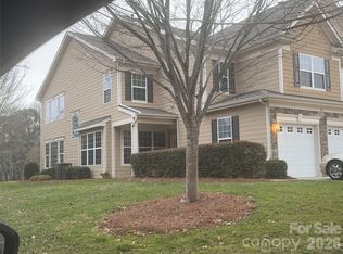705 Deerbrook Ln, Tega Cay, SC 29708