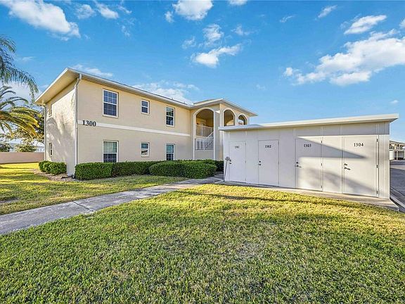 2nd image of 5800 Sabal Trace Dr APT 1302