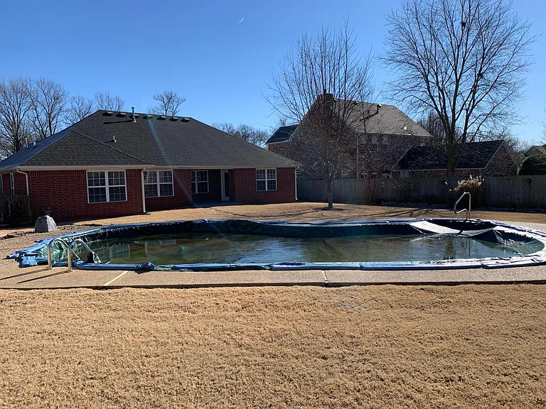 702 Tunbridge Dr — Photo 2