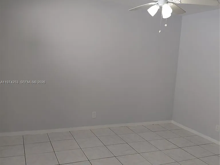 1431 SW 24th Ct #3 — Photo 13
