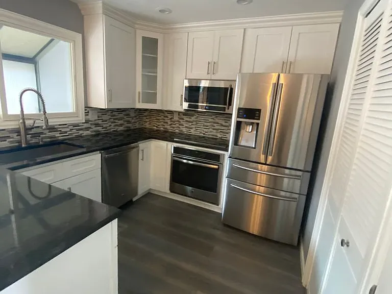 2 Benthaven Pl — Photo 3