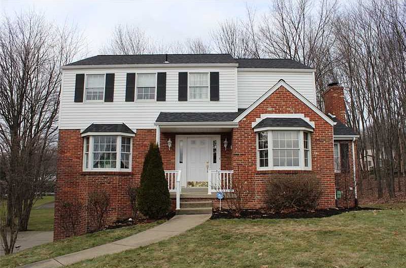1st image of 808 Trowbridge Pl