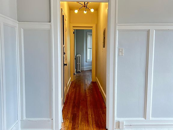 4th image of 1533 Ash St APT 301