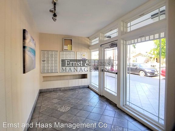 4th image of 363 Newport Ave Unit 208