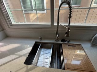 8213 W Manchester Ave APT 1, Playa Del Rey, CA 90293