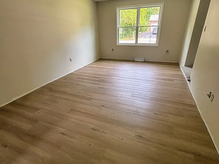 5 Firethorn Ct — Photo 9