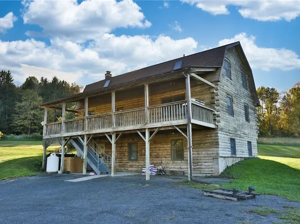 2761 Cambier Rd, Newark, NY 14513
