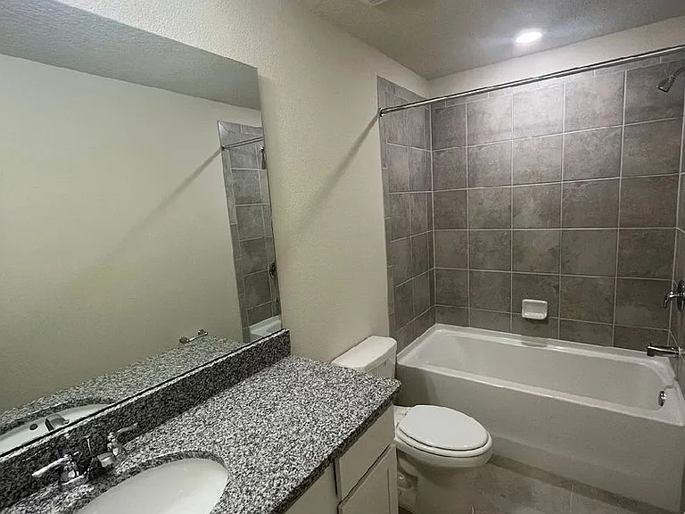 3074 Green Park Dr — Photo 12