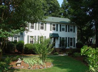 13910 Creekside Dr, Matthews, NC 28105