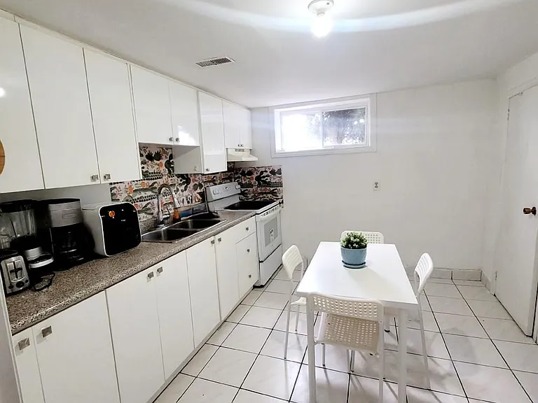 35 Wynn Rd — Photo 8