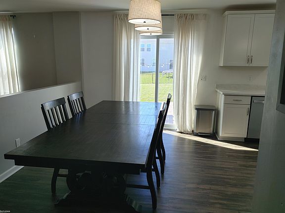 4th image of 58867 Virginia Cir