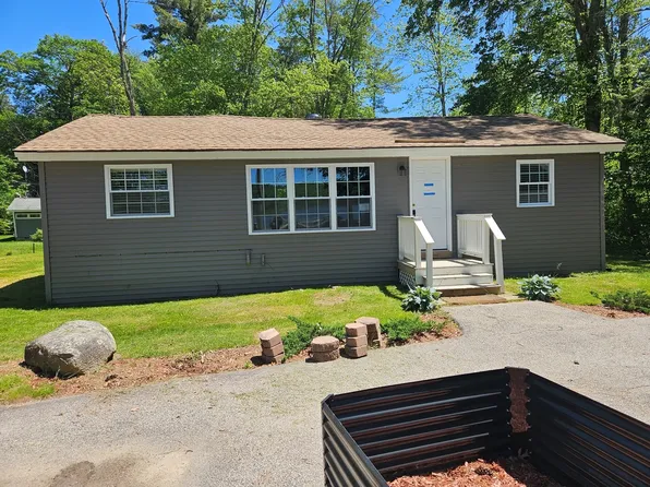 16 Gorham Dr, Dunbarton, NH 03046
