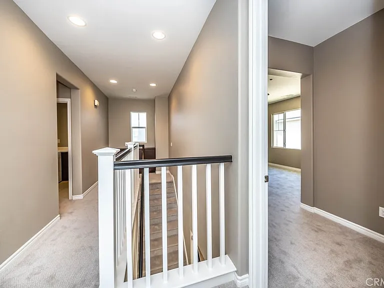 5041 Menton Ln — Photo 37