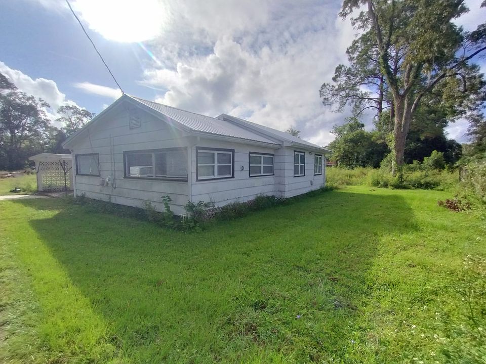 1st image of 5613 Wesconnett Blvd