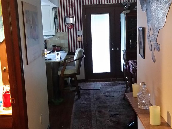 5th image of 192 Corbins Mill Dr