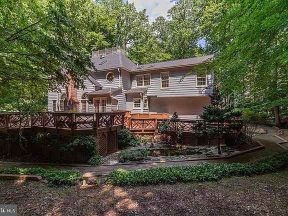 5th image of 7314 Scarlet Oak Ct