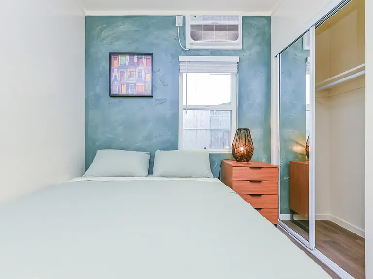 5608 Fernwood Ave #B3 — Photo 1