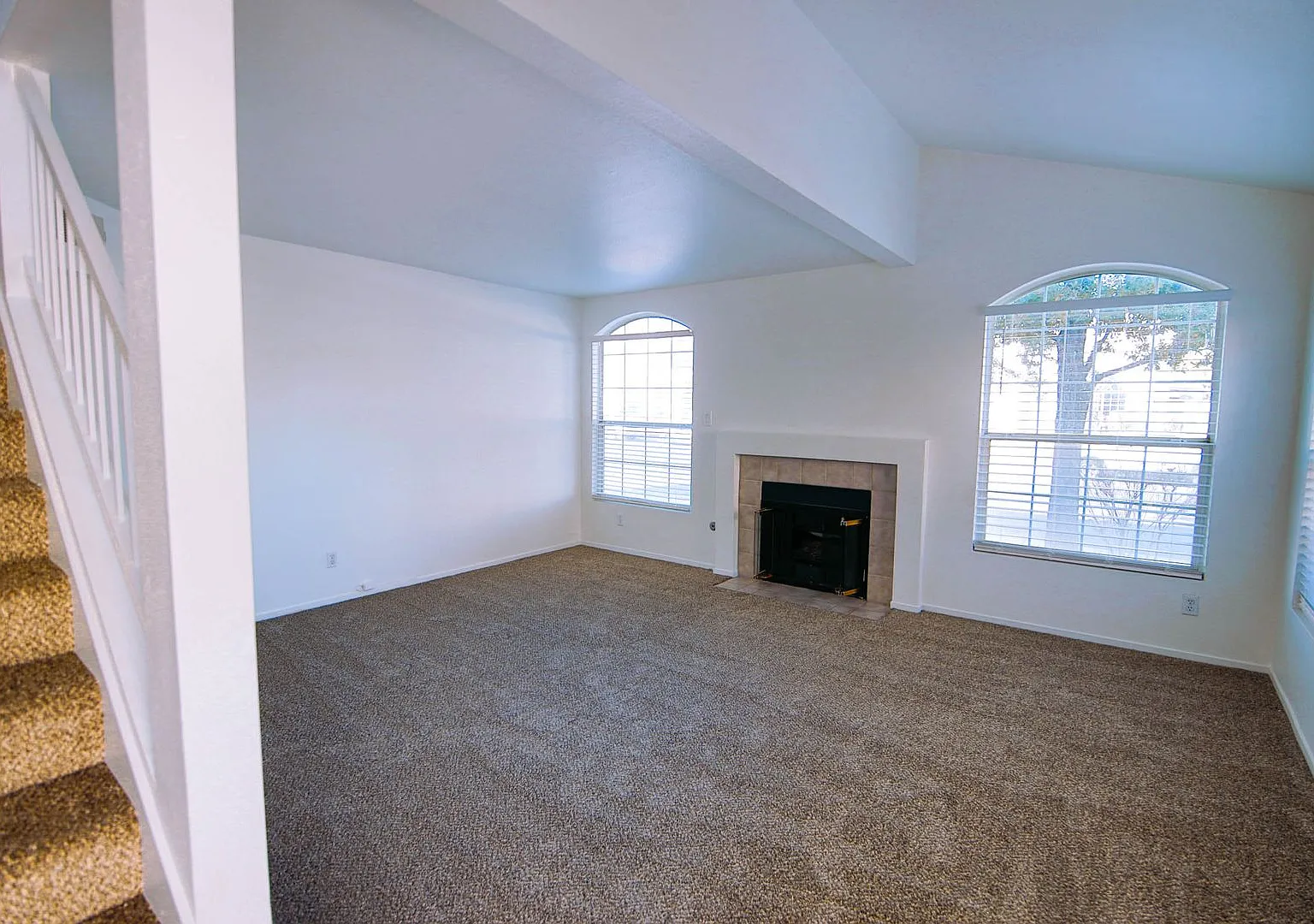 Southwest - Stone Canyon West Townhomes — Photo 2