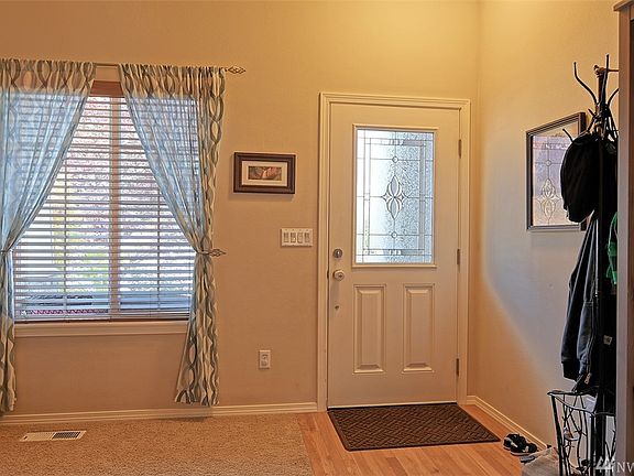 3rd image of 7714 85th St NE