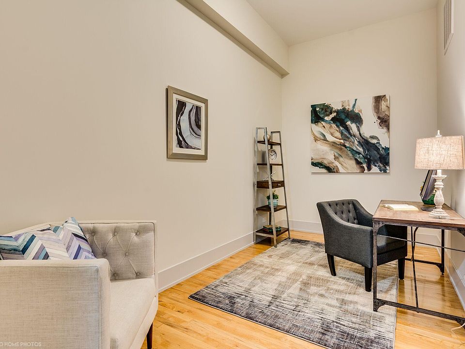 1st image of 1432 W 21st St #317