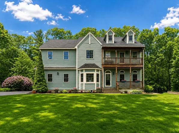 12 McKinstry Dr, Charlton, MA 01507