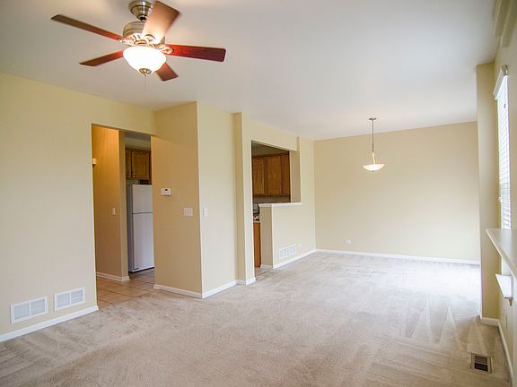 4th image of 23930 McMullin Cir