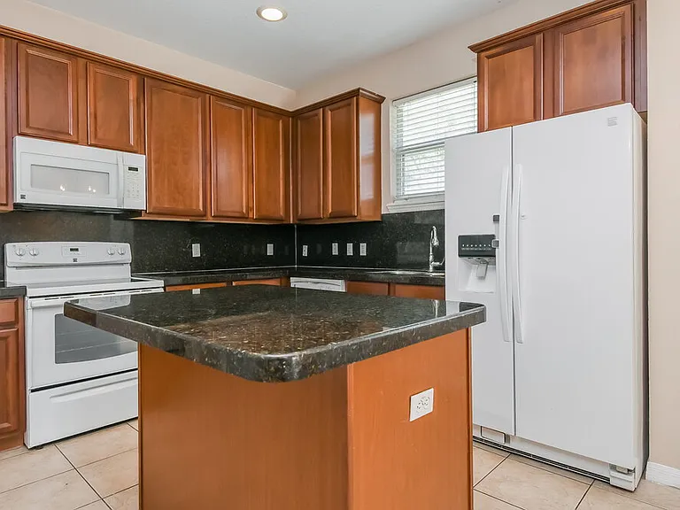 537 Breezy Oak Way — Photo 8