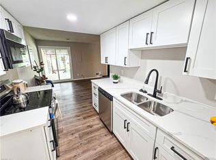 443 Hill Meadow Dr, Virginia Beach, VA 23454
