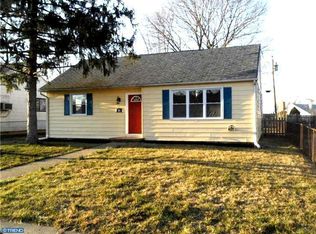 25 Louise Rd, New Castle, DE 19720