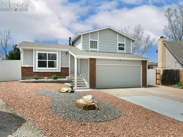 8230 Contrails Dr, Colorado Springs, CO 80920