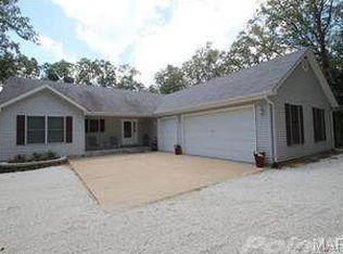 927 Calvey Church Rd, Robertsville, MO 63072