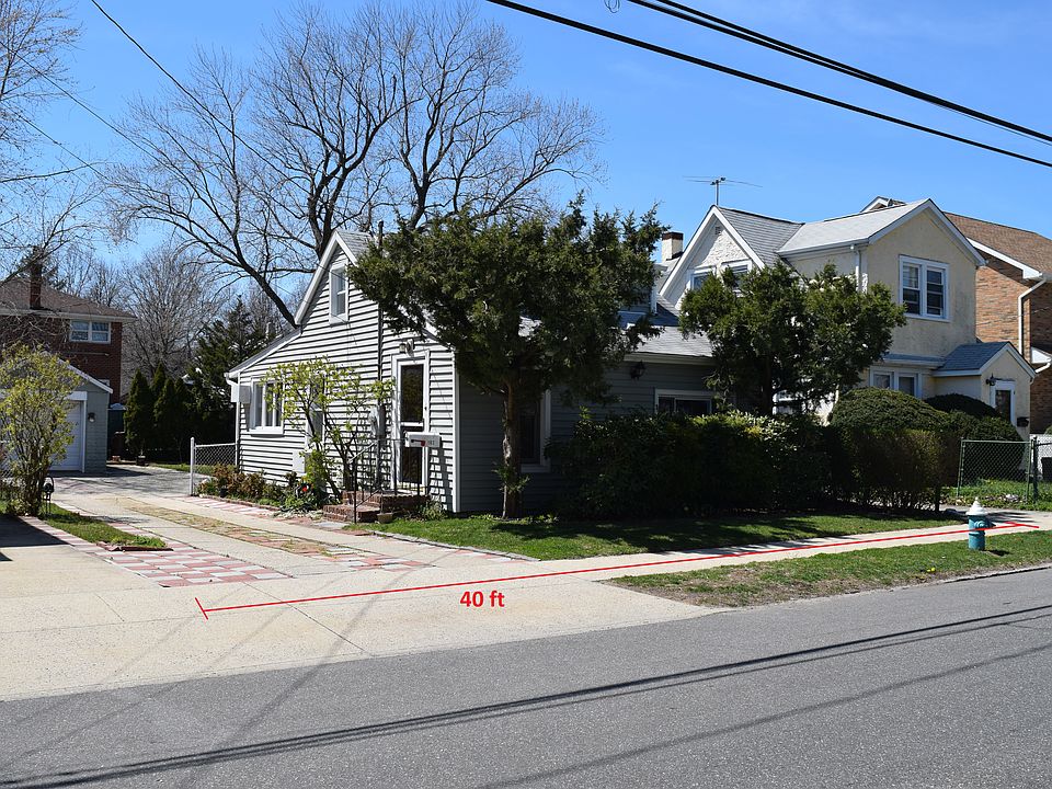 1st image of 162 McKee St