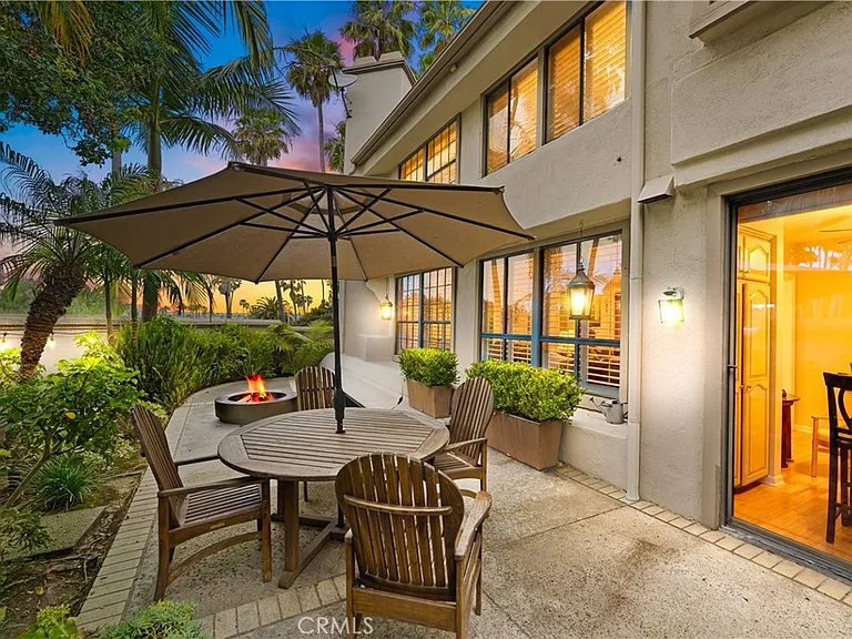 1 Sea Cove Ln — Photo 29