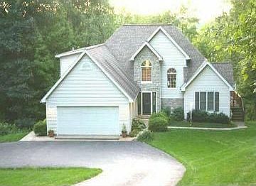 2nd image of 701 Highland Hills Dr