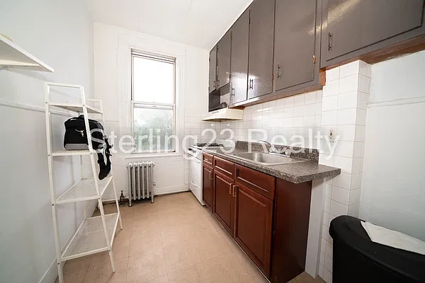 Rented by Sterling Realty Solution Inc | media 2