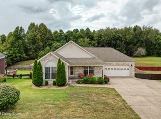 5620 Pleasure Ct, Louisville, KY 40272
