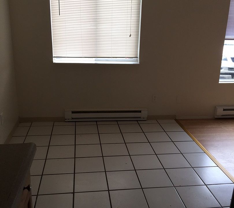 1st image of 7415 146th St SW #121