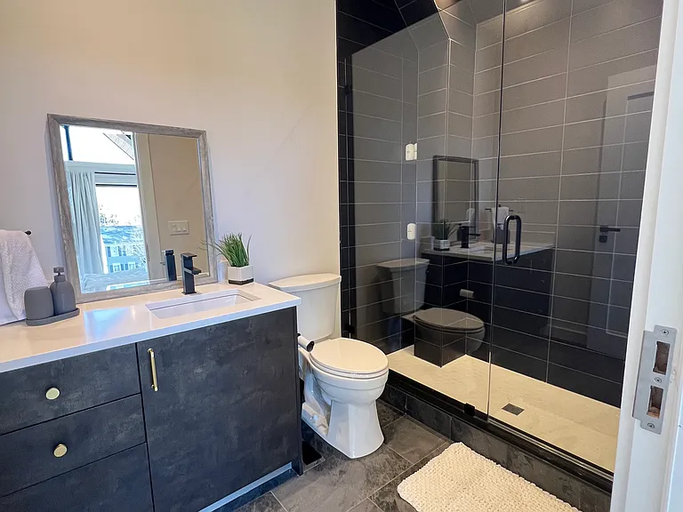 5500 Carmel Rd #103 — Photo 10