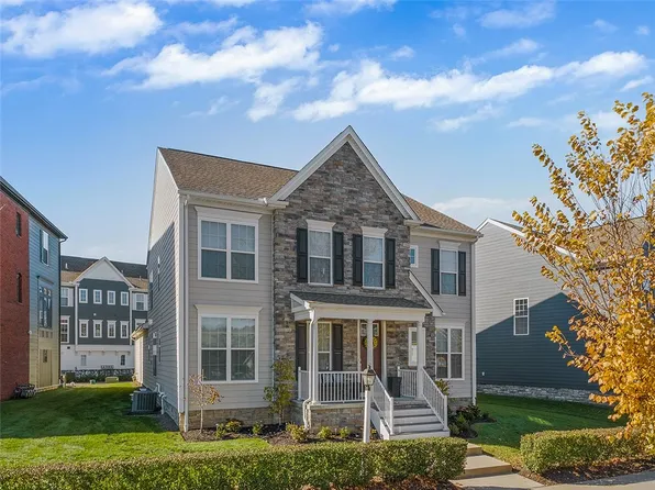 3061 Preston Way S, Fayette, PA 15017