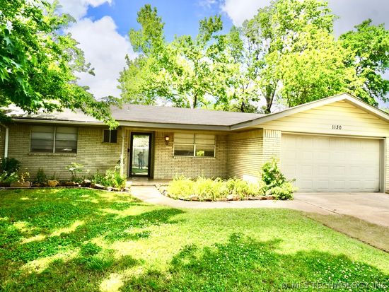 1130 N Hickory Pl, Broken Arrow, OK 74012