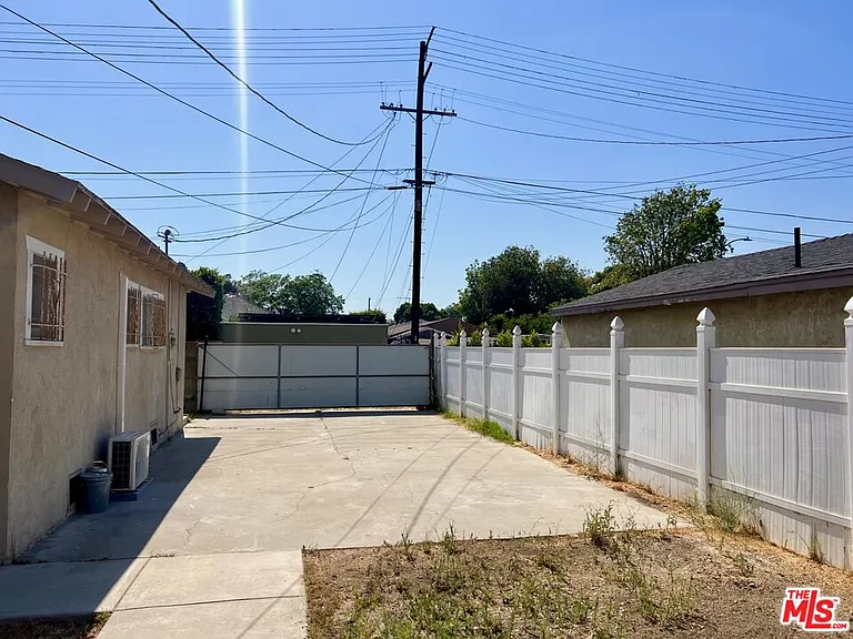 3009 Dalton Ave — Photo 21