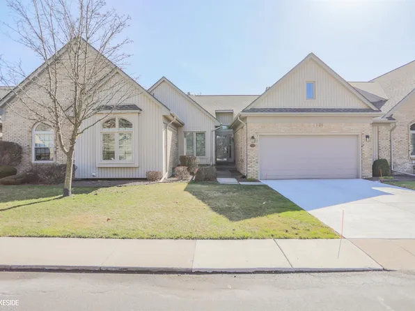 54826 Cambridge Dr, Shelby Township, MI 48315
