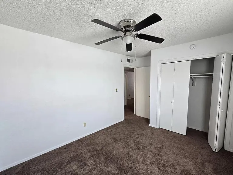 1507 Vanderbilt Dr #1507 — Photo 15